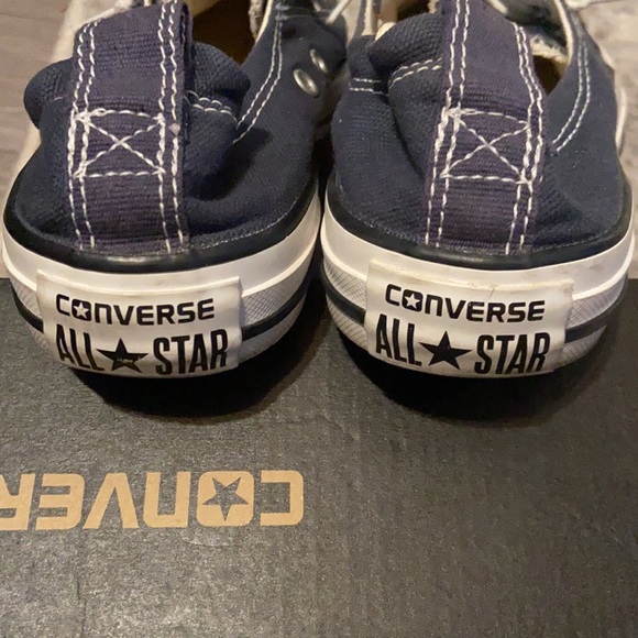 Converse - Picture 2 of 2